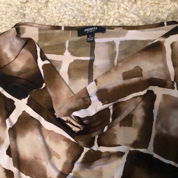 Dress - Picture 4 of 4